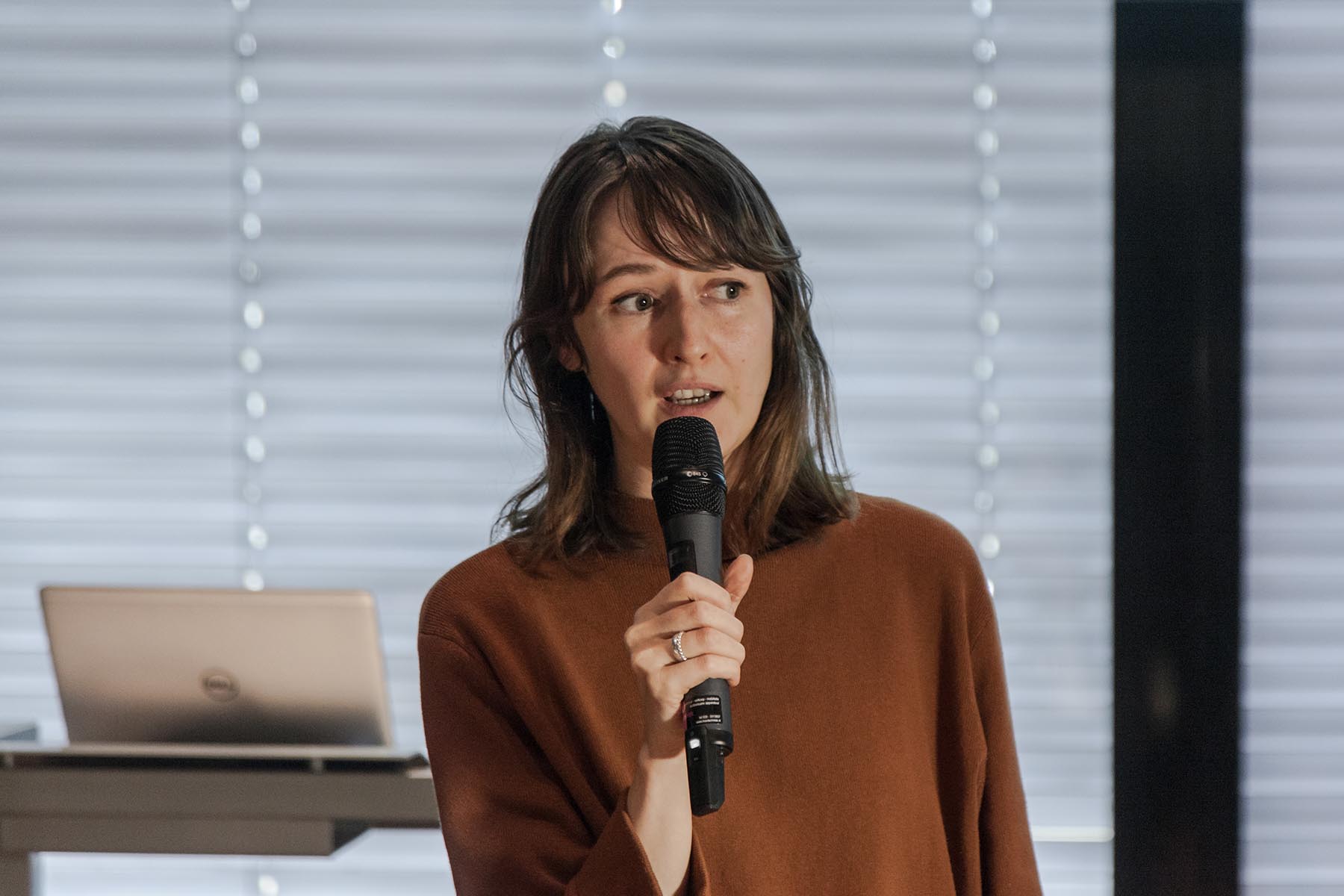 Liza Zwaving, programmer and researcher at the Research Center for Material Culture, welcoming the audience. Ph: Konstantin Guz